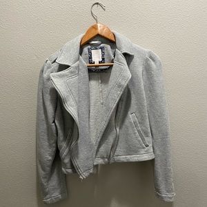 Women’s side zip jacket